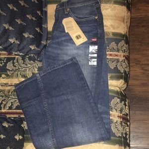 Men’s Levi Jeans
